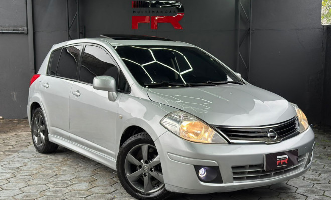Nissan TIIDA SL 1.8/1.8 Flex 16V Aut. 2013 Flex