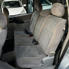 GM - Chevrolet Zafira 2.0/ CD 2.0  8V  MPFI 5p Mec. 2002 Gasolina-9