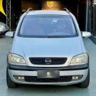 GM - Chevrolet Zafira 2.0/ CD 2.0  8V  MPFI 5p Mec. 2002 Gasolina-0
