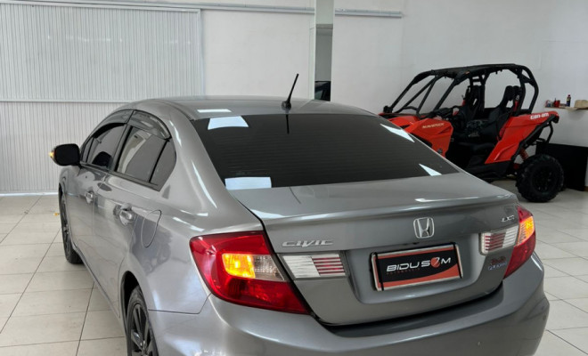 Honda Civic Sedan LXR 2.0 Flexone 16V Aut. 4p 2014 Flex-7