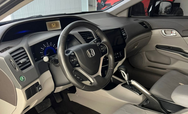 Honda Civic Sedan LXR 2.0 Flexone 16V Aut. 4p 2014 Flex-2