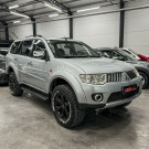 Pajero DAKAR 3.2 4x4 Diesel 2013 7 Lugares-0