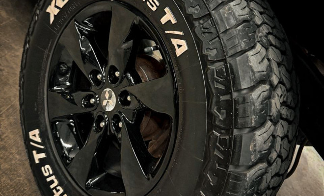 Pajero DAKAR 3.2 4x4 Diesel 2013 7 Lugares-6