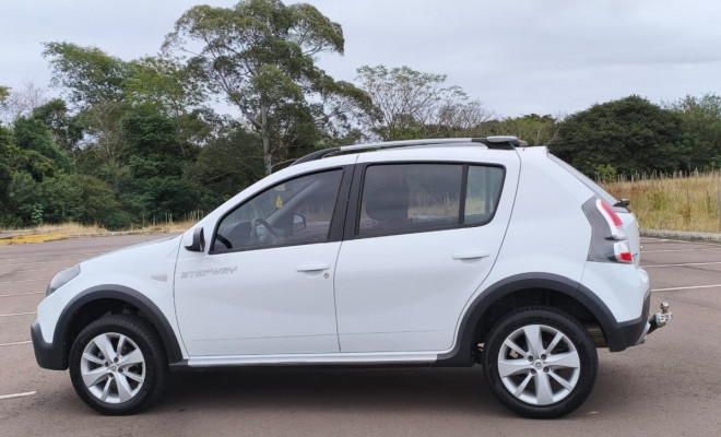 Renault SANDERO STEPWAY Hi-Power 1.6 8V 5p 2014 Flex-0