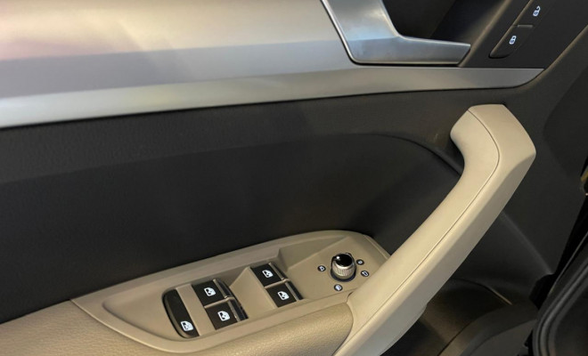 Audi Q5 Attraction 2.0 TFSI Quattro S tronic 2018 Gasolina-9