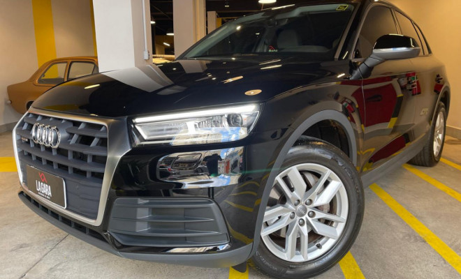 Audi Q5 Attraction 2.0 TFSI Quattro S tronic 2018 Gasolina