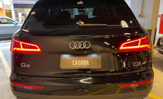 Audi Q5 Attraction 2.0 TFSI Quattro S tronic 2018 Gasolina-13