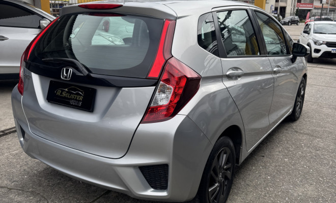 Honda Fit LX 1.5 Flexone Mec. 2015-4