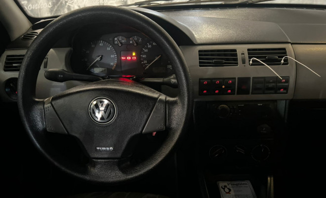 VW - VolksWagen Parati 1000 Mi 16V 4p Turbo 2001 Gasolina-5