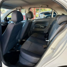 VW - VolksWagen Gol (novo) 1.0 Mi Total Flex 8V 4p 2013 Flex
