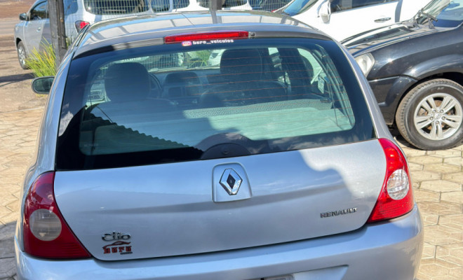 Renault Clio Hi-Flex 1.0 16V 5p 2011 Flex-2