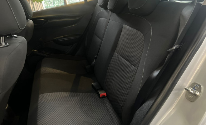 GM - Chevrolet ONIX HATCH Joy 1.0 8V Flex 5p Mec. 2019 Flex-10