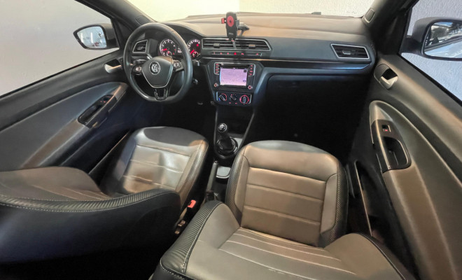 VW - VolksWagen Saveiro CROSS 1.6 T.Flex 16V CD 2017 Flex-9