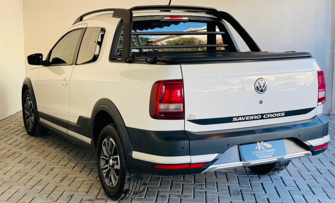 VW - VolksWagen Saveiro CROSS 1.6 T.Flex 16V CD 2017 Flex-2