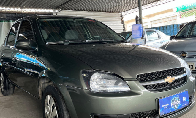 GM - Chevrolet Classic Life/LS 1.0 VHC FlexP. 4p 2011 Flex-1