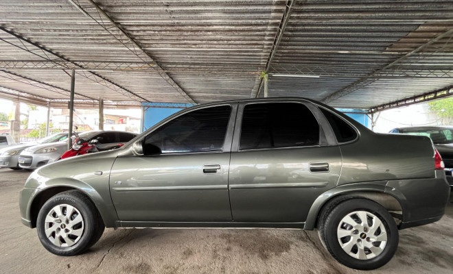 GM - Chevrolet Classic Life/LS 1.0 VHC FlexP. 4p 2011 Flex-9