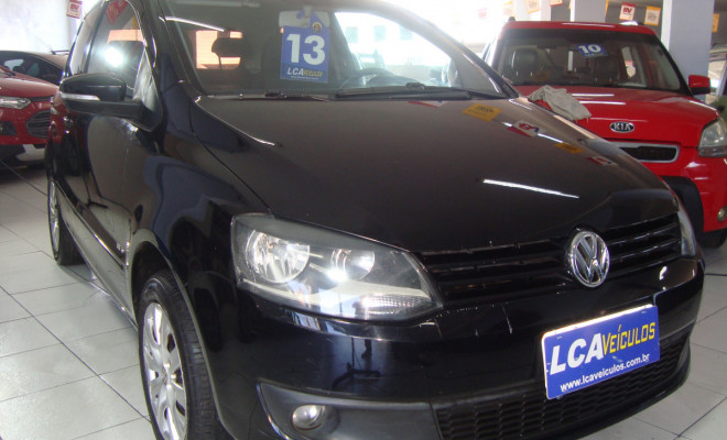 VW - VolksWagen Fox 1.0 Mi Total Flex 8V 3p 2013 Flex