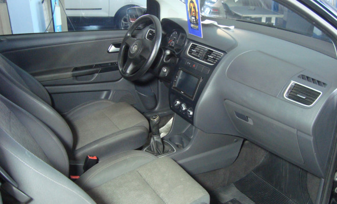 VW - VolksWagen Fox 1.0 Mi Total Flex 8V 3p 2013 Flex-5