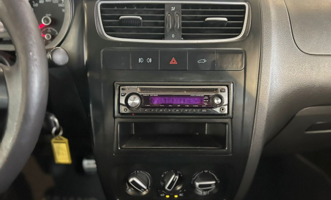 VW - VolksWagen CROSSFOX 1.6 Mi Total Flex 8V 5p 2011 Flex-8