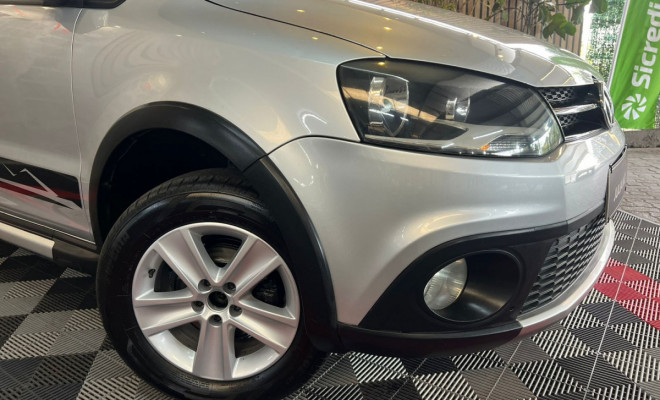 VW - VolksWagen CROSSFOX 1.6 Mi Total Flex 8V 5p 2011 Flex-10