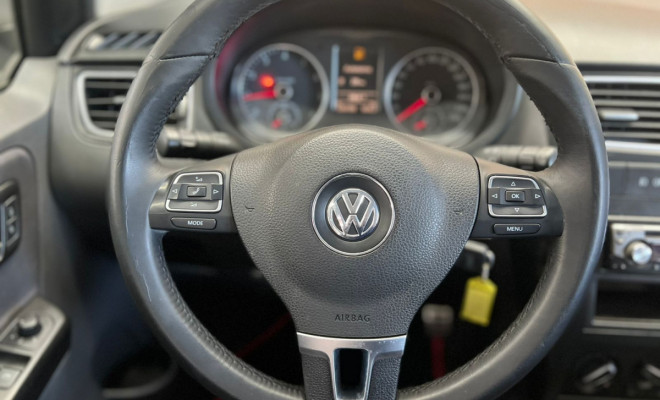 VW - VolksWagen CROSSFOX 1.6 Mi Total Flex 8V 5p 2011 Flex-7