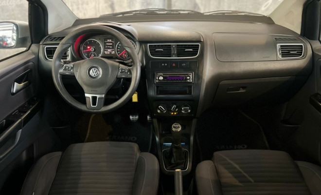 VW - VolksWagen CROSSFOX 1.6 Mi Total Flex 8V 5p 2011 Flex-4