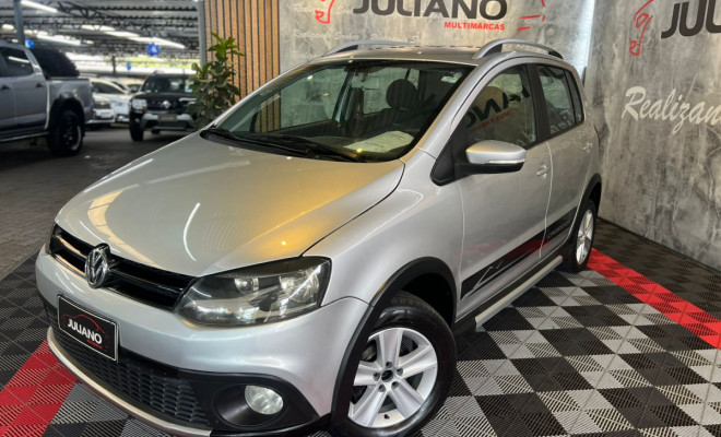 VW - VolksWagen CROSSFOX 1.6 Mi Total Flex 8V 5p 2011 Flex-0