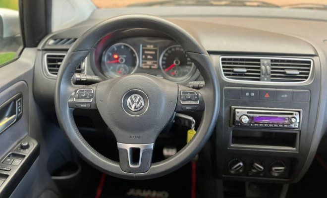 VW - VolksWagen CROSSFOX 1.6 Mi Total Flex 8V 5p 2011 Flex-6
