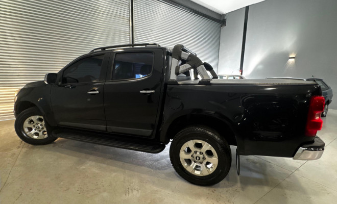 GM - Chevrolet S10 Pick-Up LTZ 2.4 F.Power 4x2 CD 2013 Gasolina-2