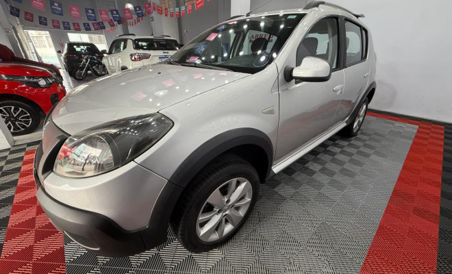 Renault SANDERO STEPWAY Hi-Power 1.6 8V 5p 2014 Flex-1