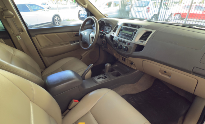 Toyota Hilux SW4 SR 4x2 2.7/ 2.7 Flex 16V Aut. 2012 Flex-5