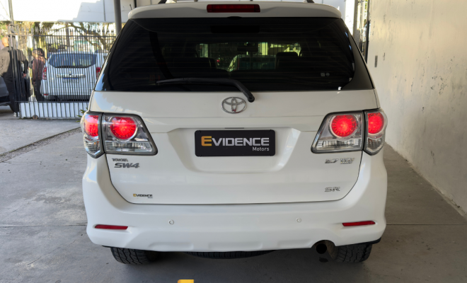Toyota Hilux SW4 SR 4x2 2.7/ 2.7 Flex 16V Aut. 2012 Flex-3