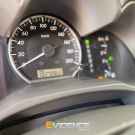Toyota Hilux SW4 SR 4x2 2.7/ 2.7 Flex 16V Aut. 2012 Flex-10