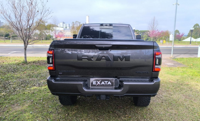 RAM 2500 LARAMIE 6.7 NIGHT EDITION TB CD 4x4 AUT.-5