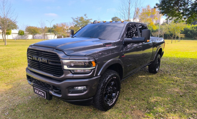 RAM 2500 LARAMIE 6.7 NIGHT EDITION TB CD 4x4 AUT.-1