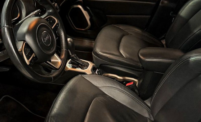 Jeep Renegade Longitude 1.8 4x2 Flex 16V Aut. 2018 Flex-4