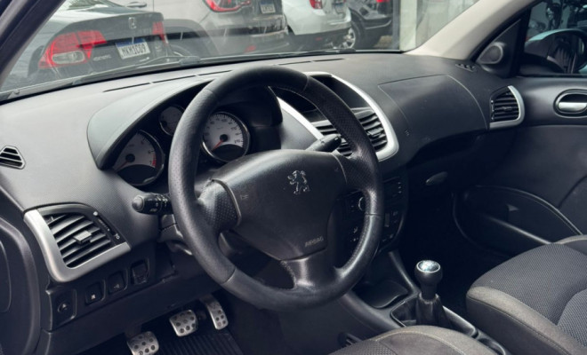Peugeot 207 Sedan Passion XS 1.6 Flex 16V 4p 2012 Flex-6