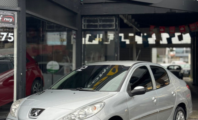 Peugeot 207 Sedan Passion XS 1.6 Flex 16V 4p 2012 Flex