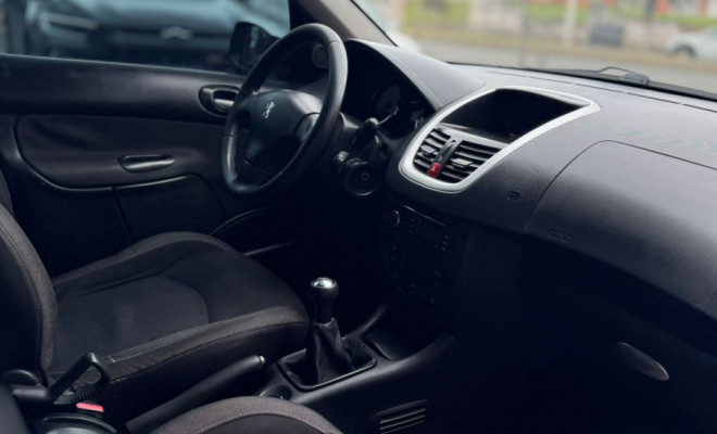 Peugeot 207 Sedan Passion XS 1.6 Flex 16V 4p 2012 Flex-7