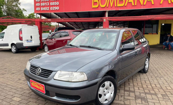VW - VolksWagen Gol 1.0 Plus 16v 4p 2003 Gasolina