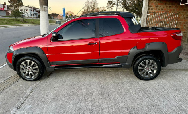 Fiat Strada Adventure1.8 Flex Cabine Dupla - 2015-4