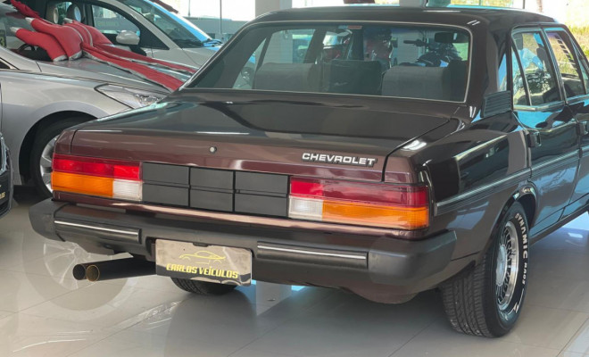 GM - Chevrolet Opala Comodoro/Comod. SLE  4.1/2.5 1990 Gasolina-8