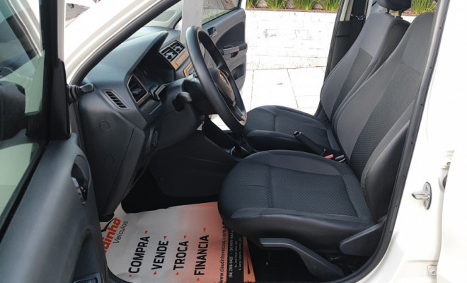 VW - VolksWagen VOYAGE 1.0 Flex 12V 4p 2023 Flex-10