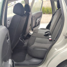 Citroën C3 GLX 1.4/ GLX Sonora 1.4 Flex 8V 5p 2010 Flex-11