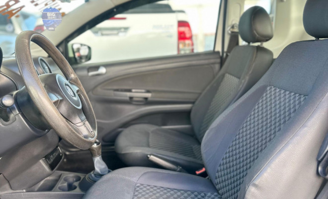 VW - VolksWagen Saveiro 1.6 Mi Total Flex 8V CE 2014 Flex-7