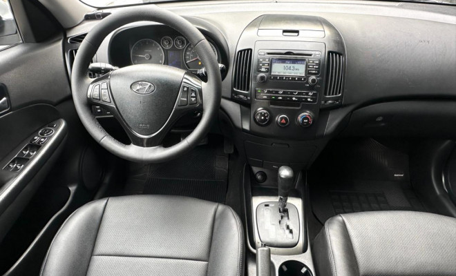 Hyundai i30 2.0 16V 145cv 5p Aut. 2010 Flex-3
