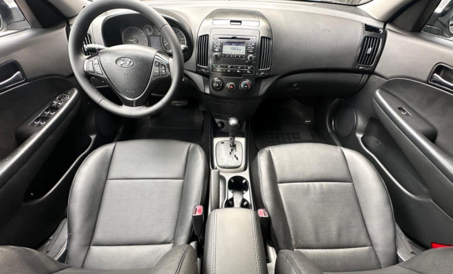 Hyundai i30 2.0 16V 145cv 5p Aut. 2010 Flex-10