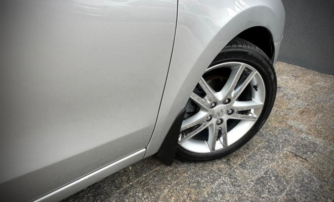 Hyundai i30 2.0 16V 145cv 5p Aut. 2010 Flex-12