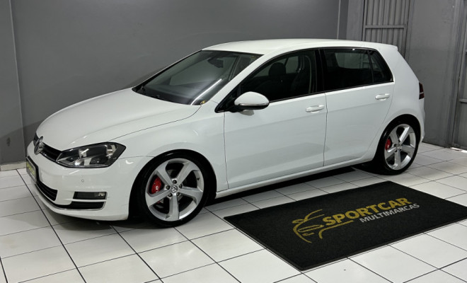 VW - VolksWagen Golf Highline 1.4 TSI 140cv Aut. 2015 Gasolina