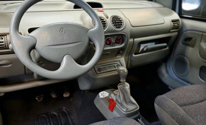 Renault Twingo 1.0 8V 2001 Gasolina-3